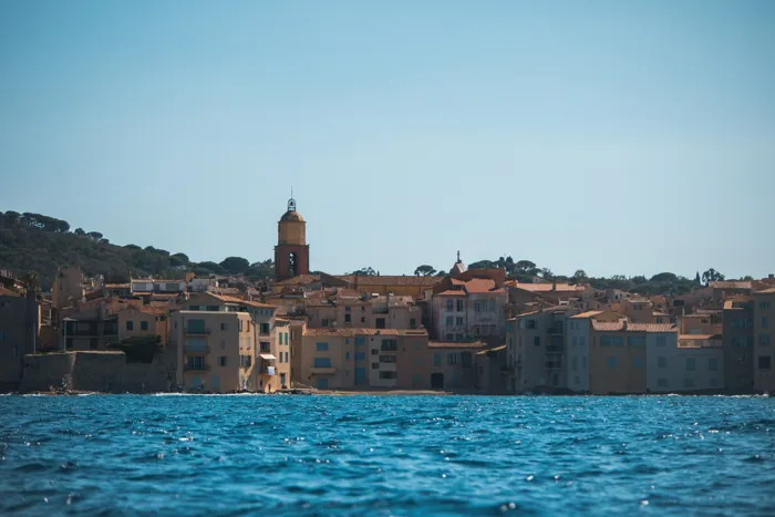 Saint-Tropez vu depuis la mer
